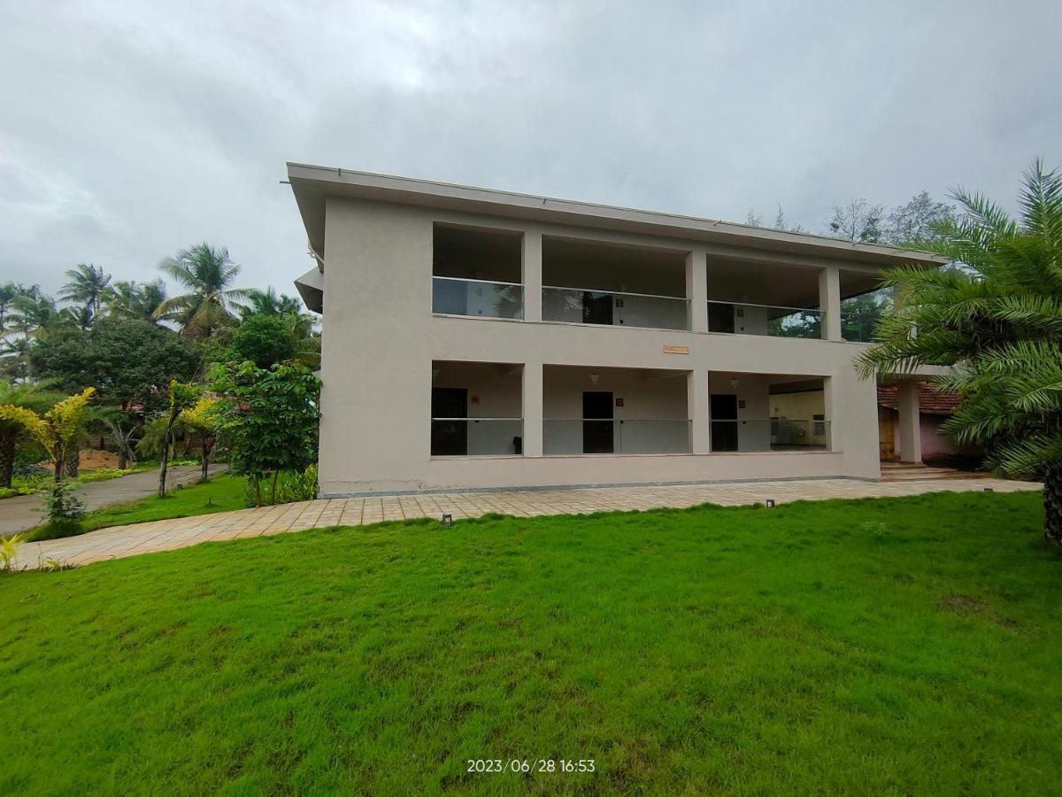 Uva Sands Beach Resort Kundapur Exteriör bild